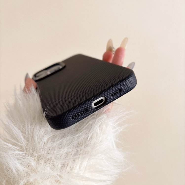 RubberHide Case