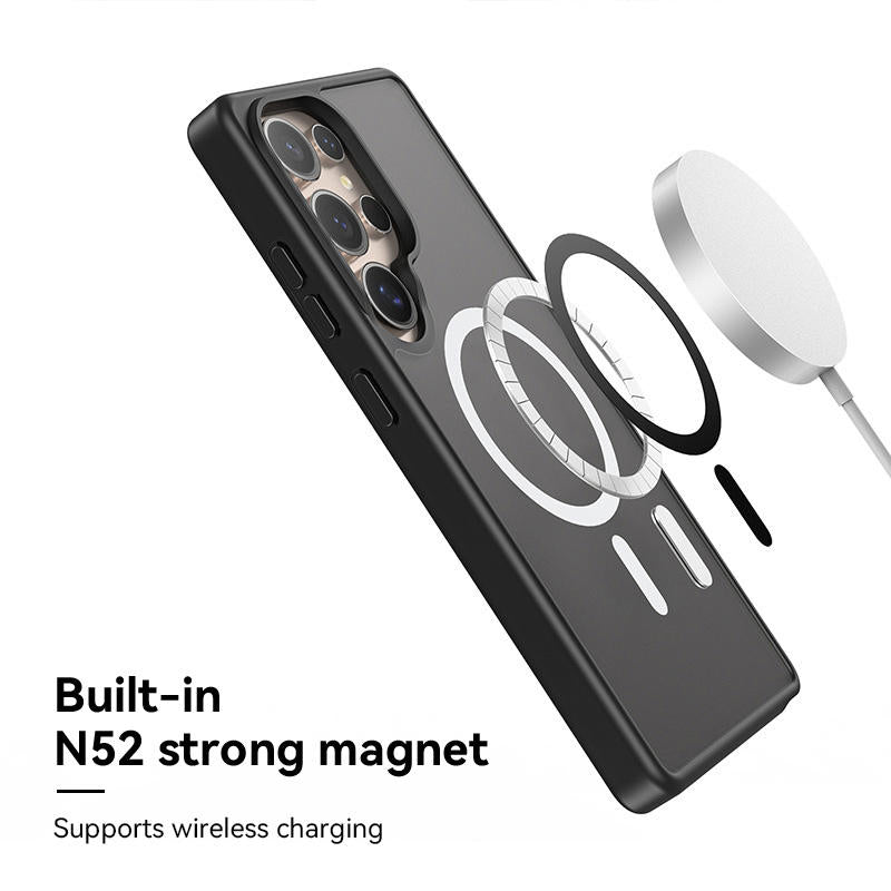 Protective Galaxy S25/S24 case with MagSafe compatibility and frosted design