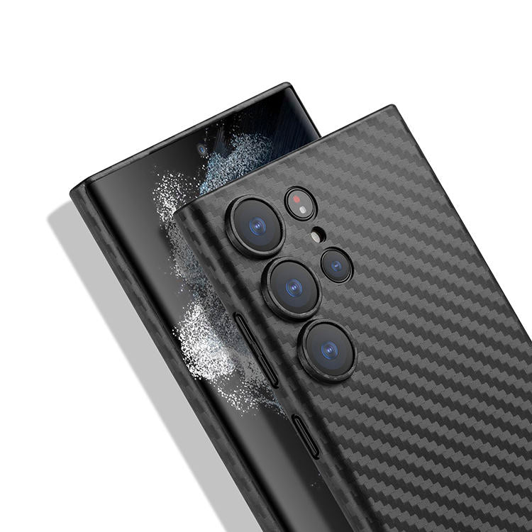 Carbon-textured matte case for Samsung Galaxy S24 Ultra – back finish