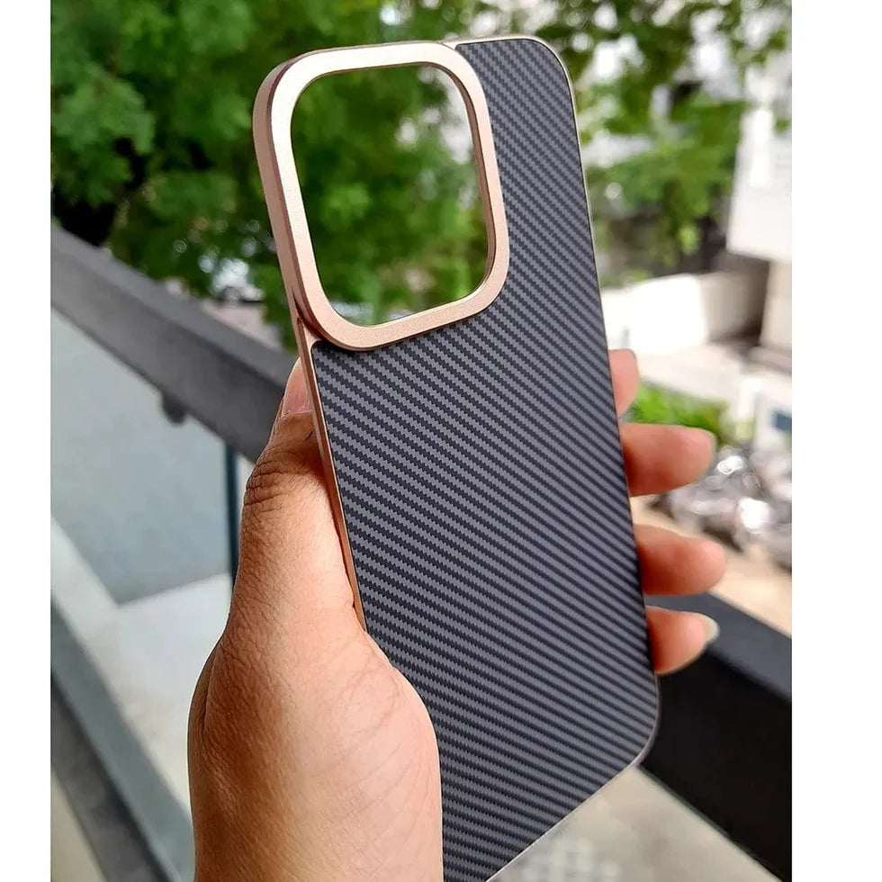CarbonLite Plate offering grip, protection, and magnetic support in one