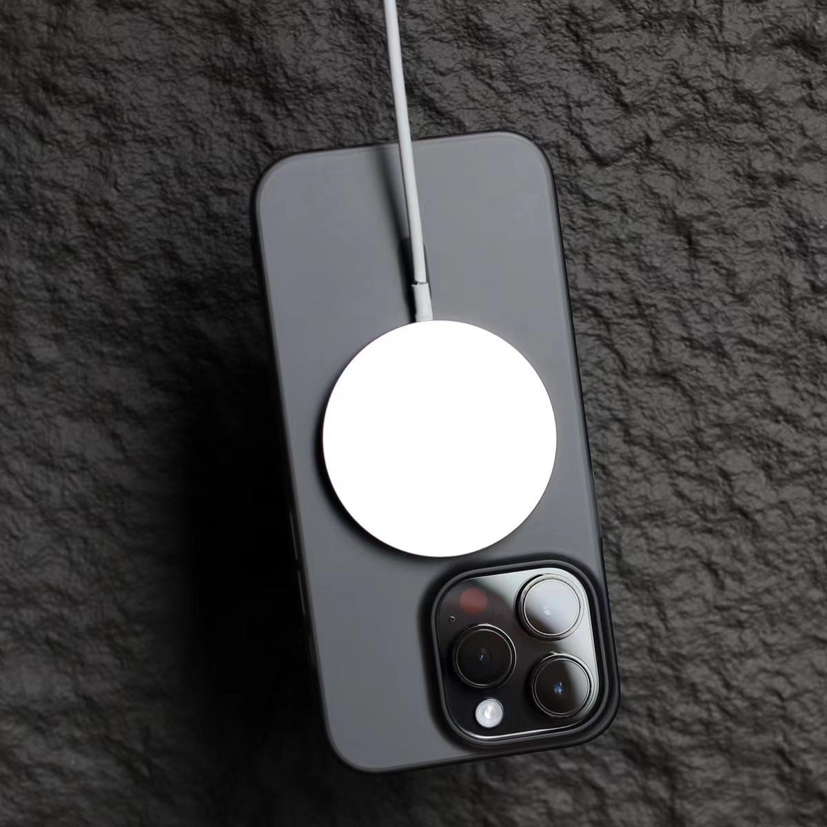 MistCore ultra-slim iPhone 15 case with magnetic ring

