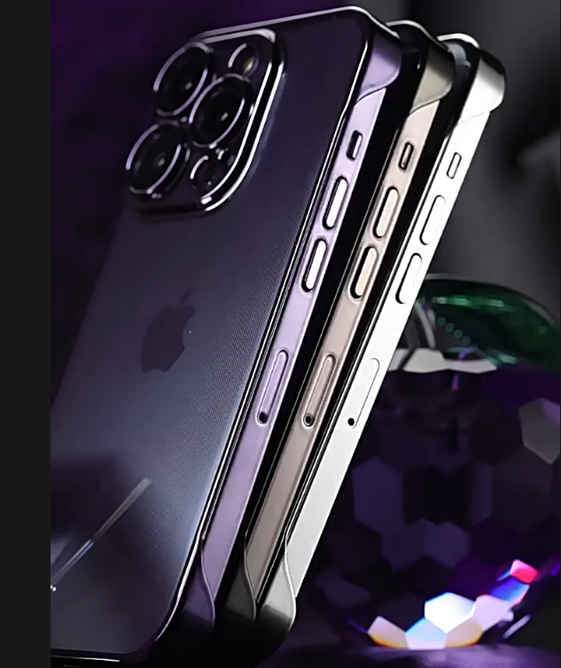 Flexible clear case for iPhone 14 offering soft, everyday defense

