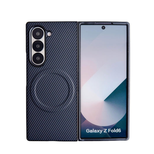 Galaxy Z Fold 7 case with carbon-fiber texture and MagSafe ring

