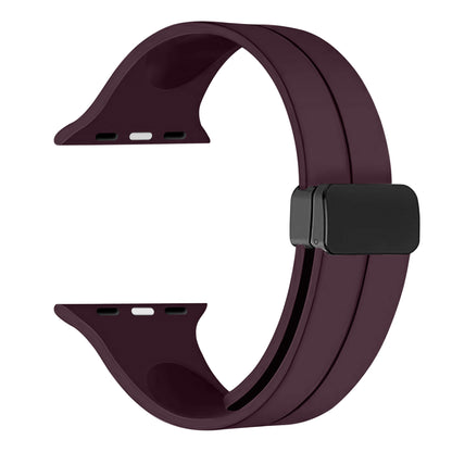 Flat lay of NeoMag Band in activewear setup

