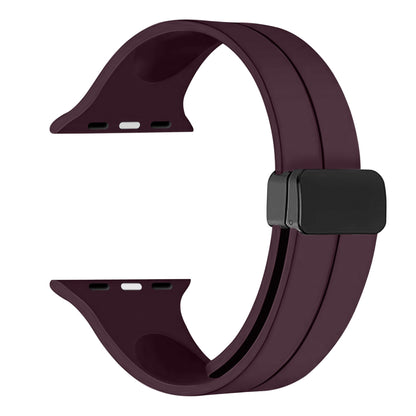 Flat lay of NeoMag Band in activewear setup

