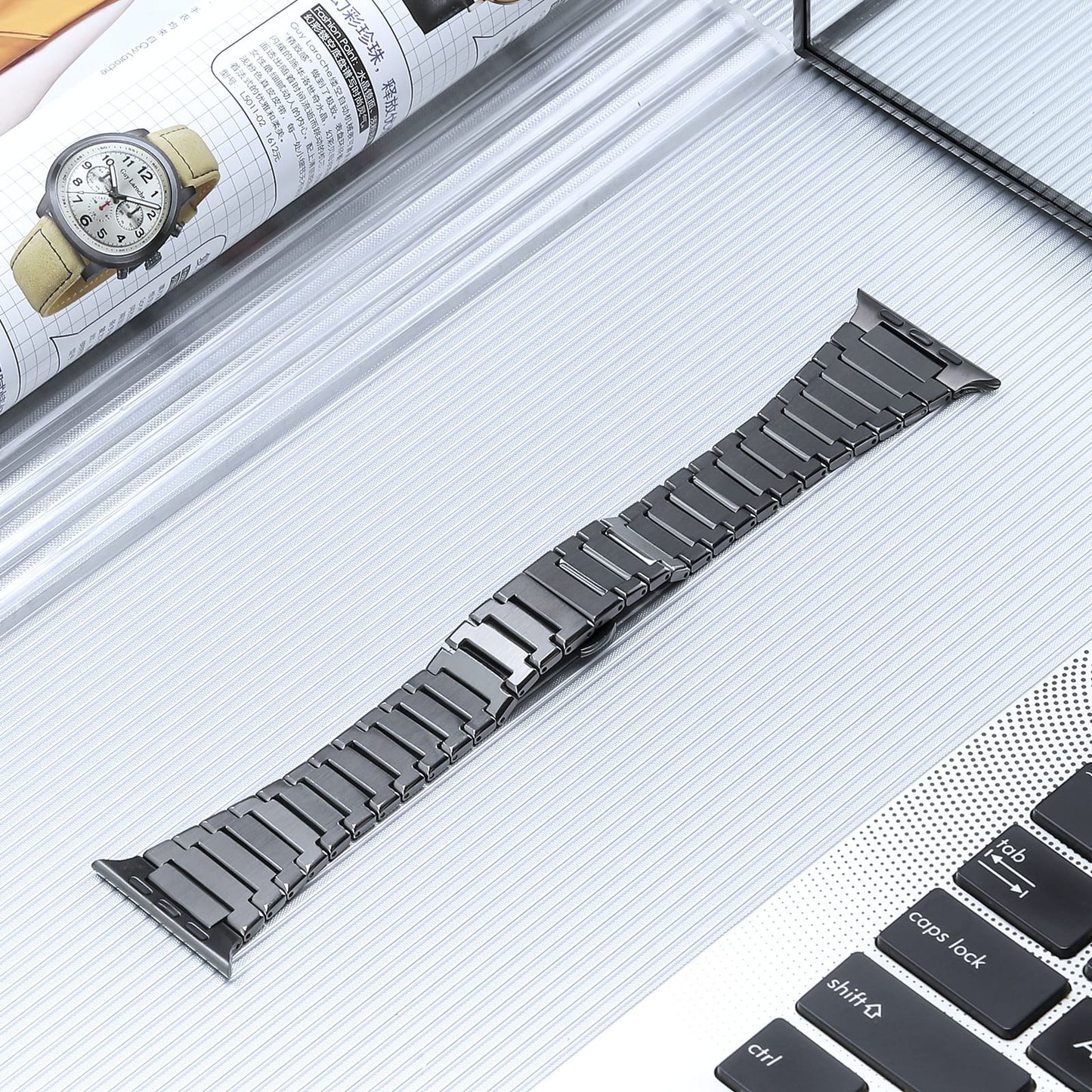 Lightweight stainless steel bracelet for Apple Watch Series 9 and 10

