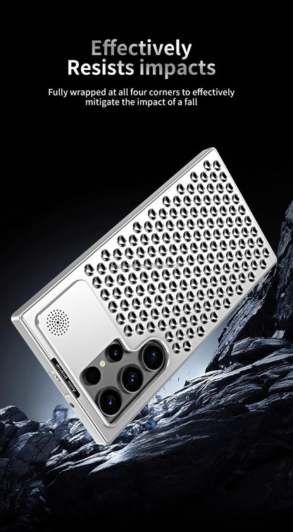 Phone cover designed for heat control during gaming and video editing

