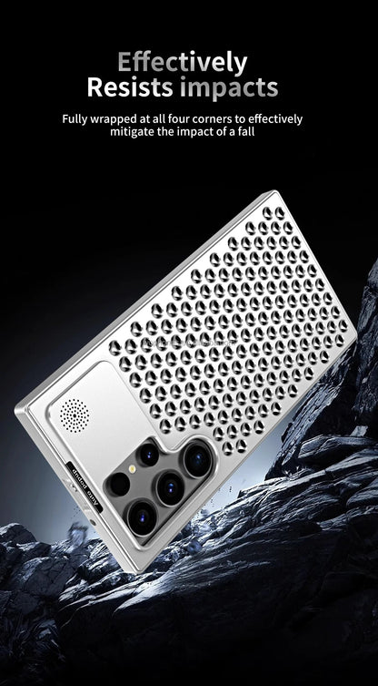 Phone cover designed for heat control during gaming and video editing

