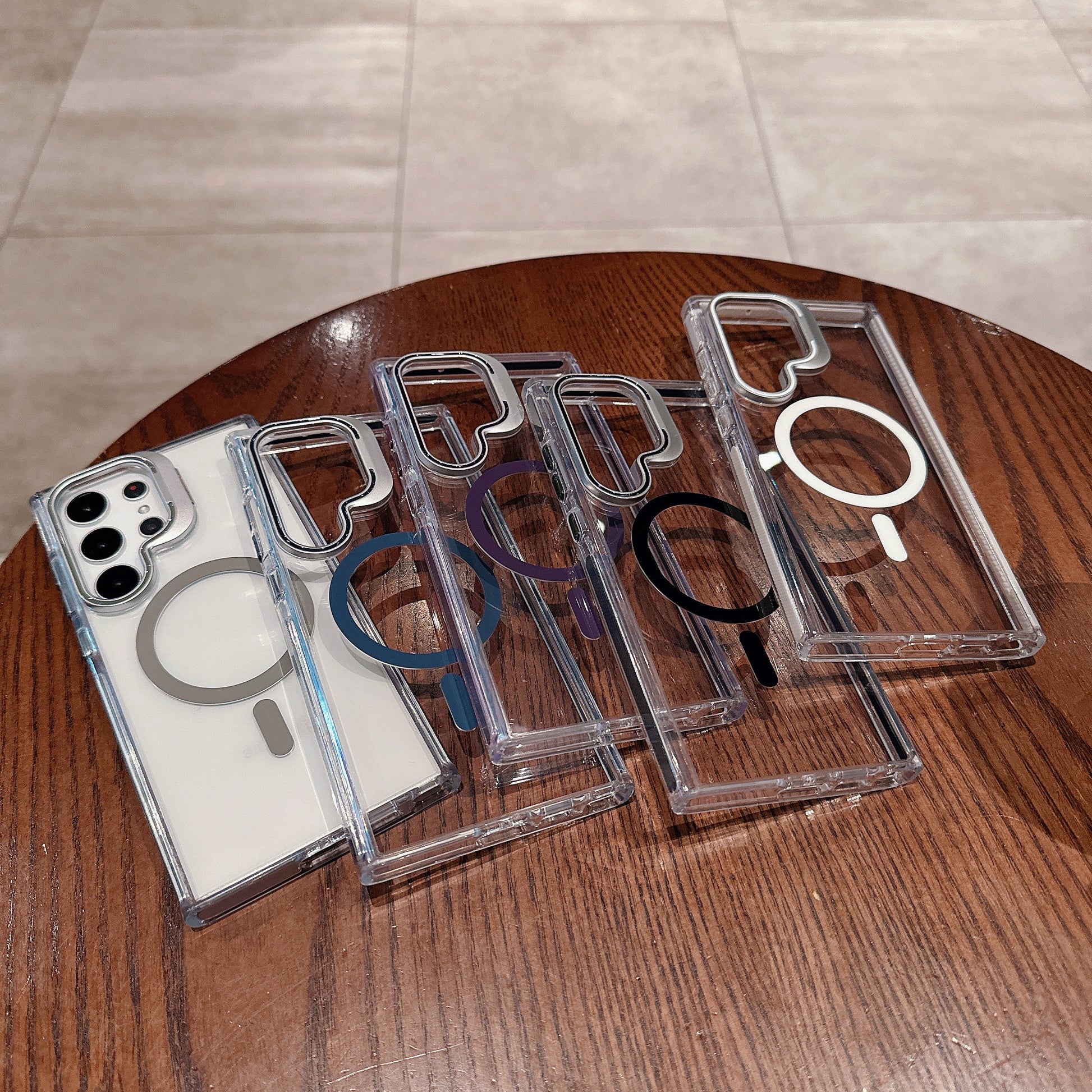 Galaxy Ultra transparent case with built-in MagSafe charging support


